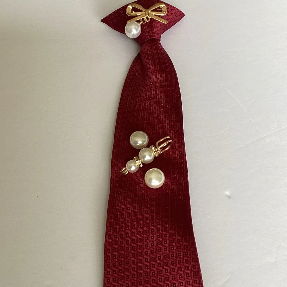 Junkie Tie: Red Textured Clip-On Tie with Gold, Pearl & Crystal Pins